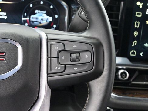 Used 2024 GMC Sierra 1500 Elevation image 16