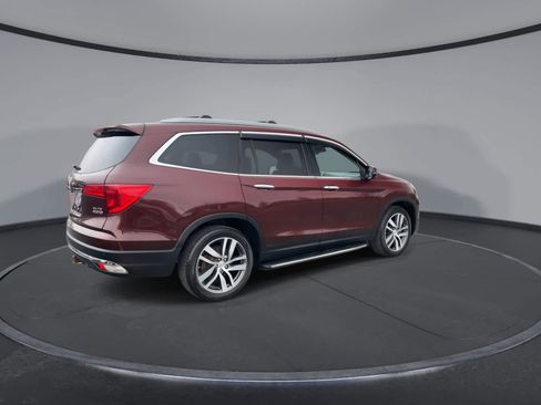 Used 2016 Honda Pilot Elite image 8
