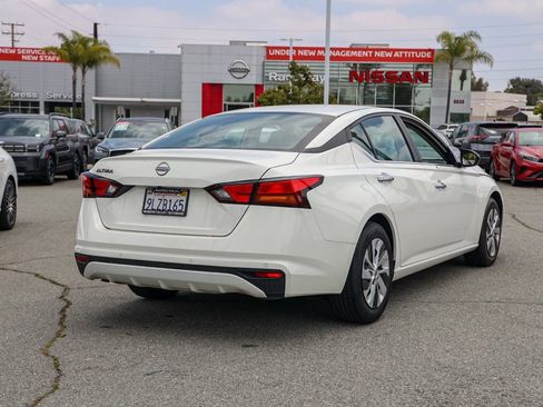 Used 2024 Nissan Altima 2.5 S FWD image 4