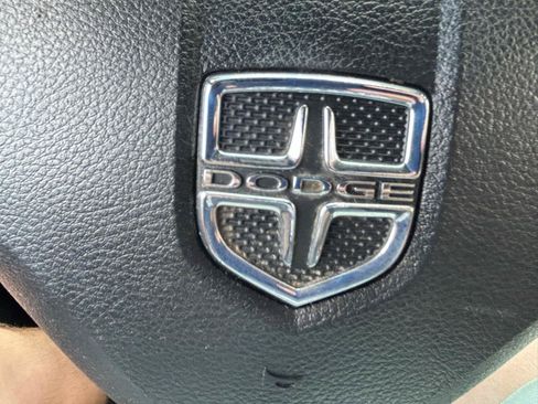 Used 2014 Dodge Avenger SE w/ Blacktop Package FWD image 20