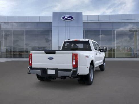 New 2026 Ford F350 XL w/ FX4 Off-Road Package AWD/4WD image 8