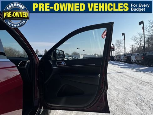 Used 2016 Jeep Grand Cherokee Limited image 35