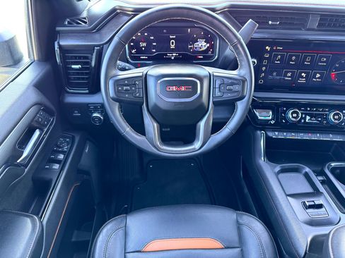 Used 2024 GMC Sierra 2500 AT4 w/ AT4 Premium Plus Package image 25