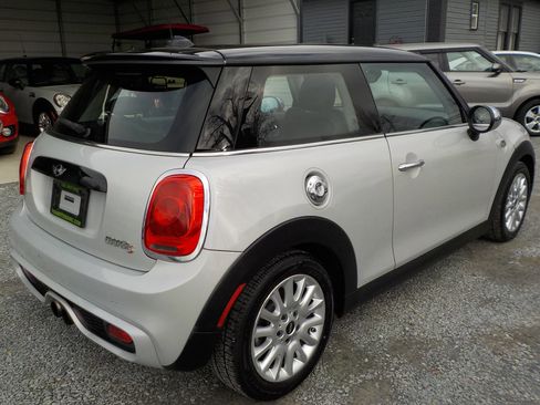 Used 2015 MINI Cooper S image 5
