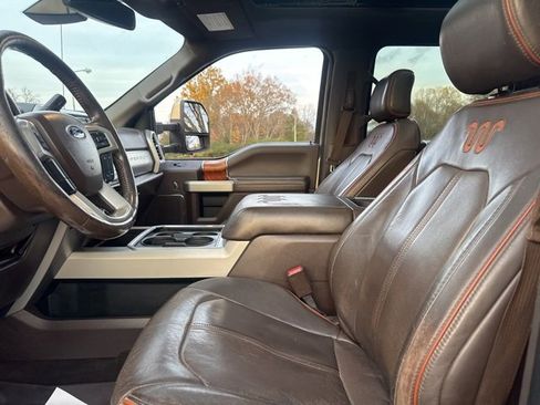 Used 2017 Ford F250 King Ranch w/ King Ranch Ultimate Package image 16