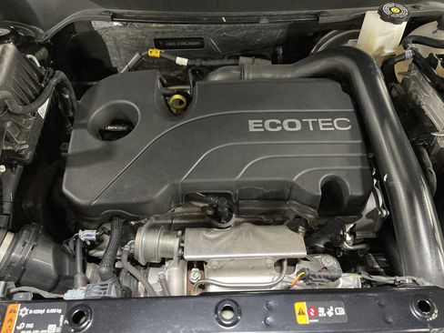 Used 2022 GMC Terrain Denali w/ Denali Premium Package image 17