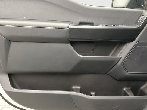 Used 2022 Ford F150 XL w/ STX Appearance Package RWD image 9