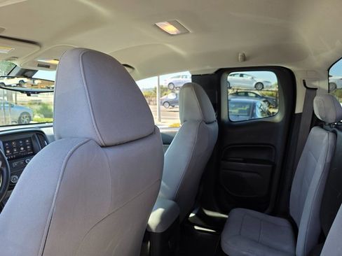 Used 2022 Chevrolet Colorado W/T w/ WT Convenience Package image 17