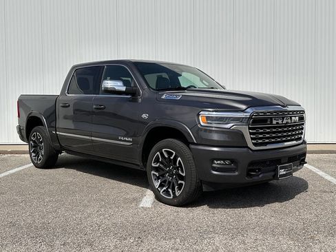 Used 2026 RAM 1500 Limited w/ Bed Utility Group AWD/4WD image 9