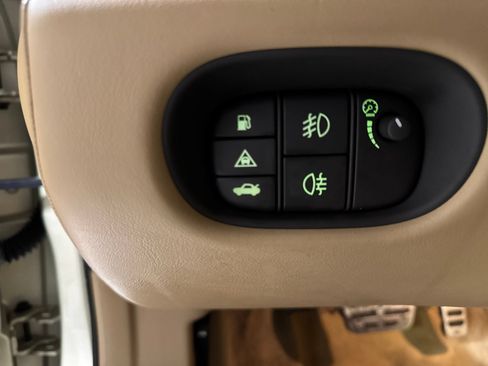 Used 2008 Jaguar XKR R RWD image 19
