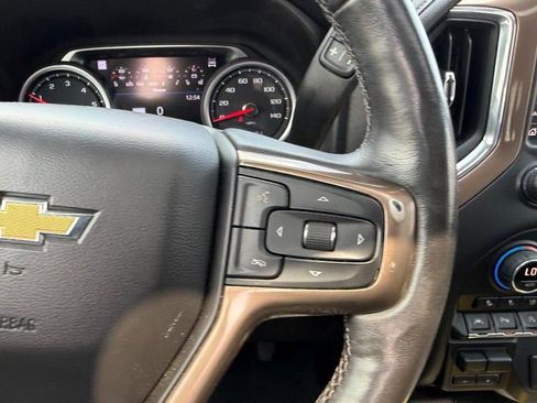 Used 2020 Chevrolet Silverado 1500 High Country w/ Technology Package AWD/4WD image 12