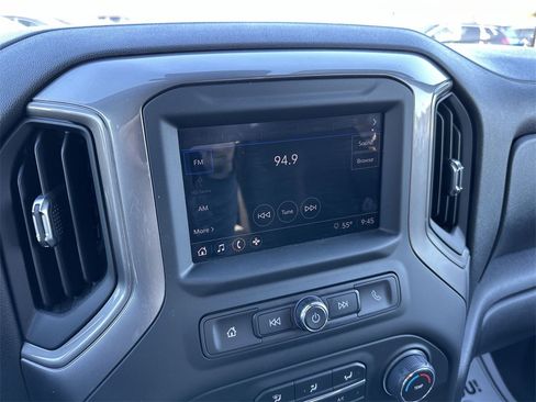 Used 2024 Chevrolet Silverado 2500 Custom w/ Custom Value Package image 16