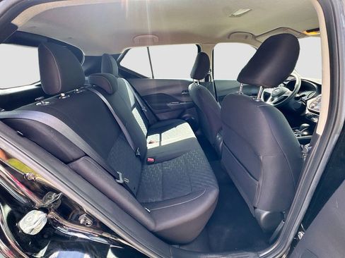 Used 2022 Nissan Kicks SV FWD image 25