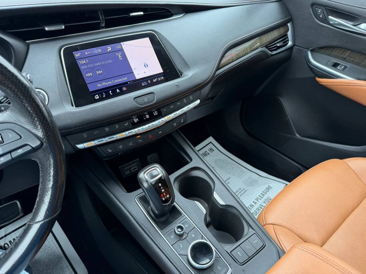 Used 2019 Cadillac XT4 Sport AWD/4WD image 19