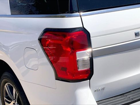 Certified 2023 Ford Expedition XLT AWD/4WD image 29