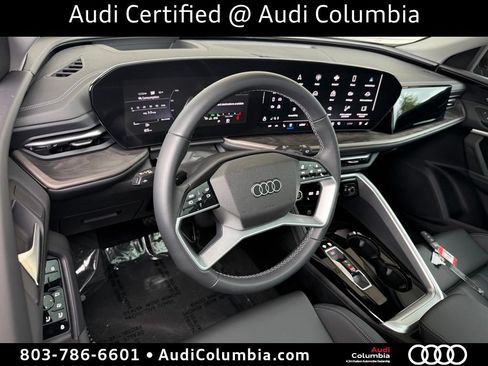 Certified 2025 Audi Q5 Premium Plus AWD/4WD image 3