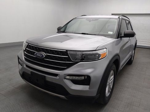 Used 2020 Ford Explorer XLT w/ Equipment Group 202A RWD image 15