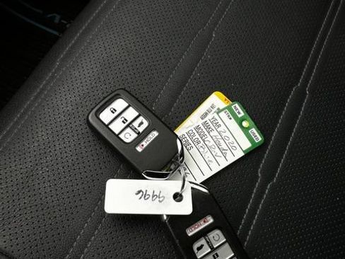 Used 2020 Honda CR-V EX-L image 33