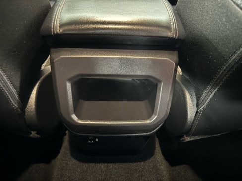 Used 2025 Ford Ranger Lariat w/ FX4 Off-Road Package AWD/4WD image 23