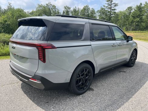 New 2026 Kia Carnival SX Prestige image 7