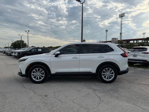 Used 2025 Honda CR-V EX image 8