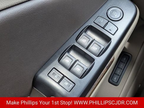 Used 2020 Chevrolet Tahoe LT RWD image 22