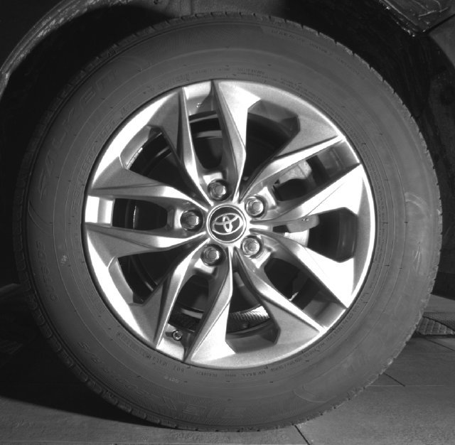 Used 2025 Toyota Sienna XLE AWD/4WD image 12
