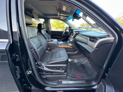 Used 2016 GMC Yukon XL Denali w/ Open Road Package image 37