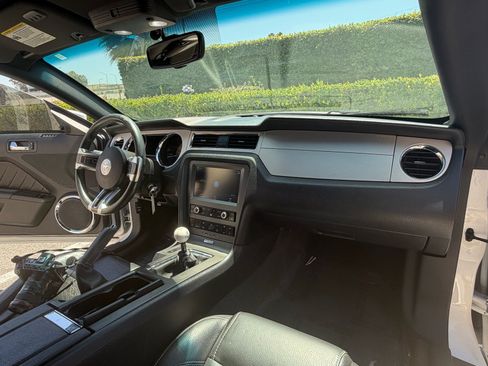 Used 2012 Ford Mustang Premium RWD image 10