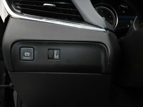 Used 2023 Buick Enclave Essence w/ Experience Buick Package FWD image 19