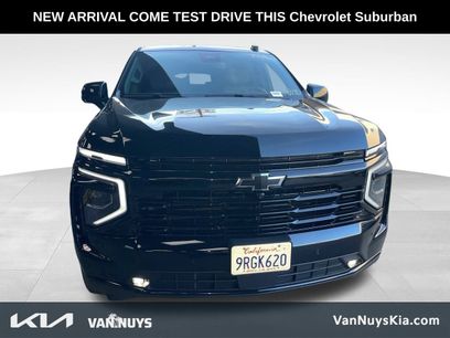 Used 2025 Chevrolet Suburban RST
