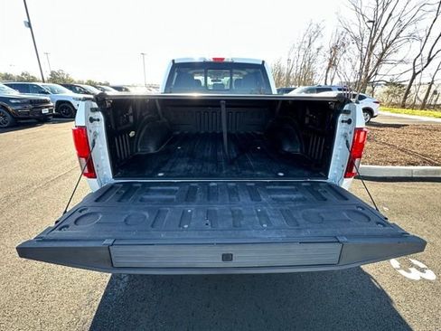 Used 2018 Ford F150 Lariat image 16