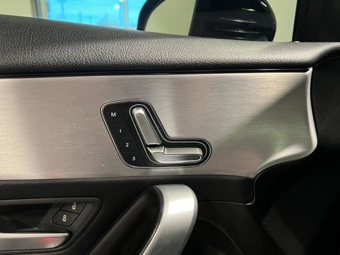 Used 2019 Mercedes-Benz A 220 4MATIC image 26