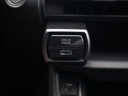 Certified 2026 Toyota RAV4 SE w/ Convenience Package AWD/4WD image 15