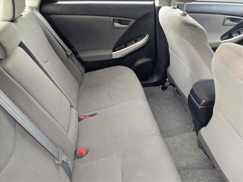 Used 2015 Toyota Prius Three image 17