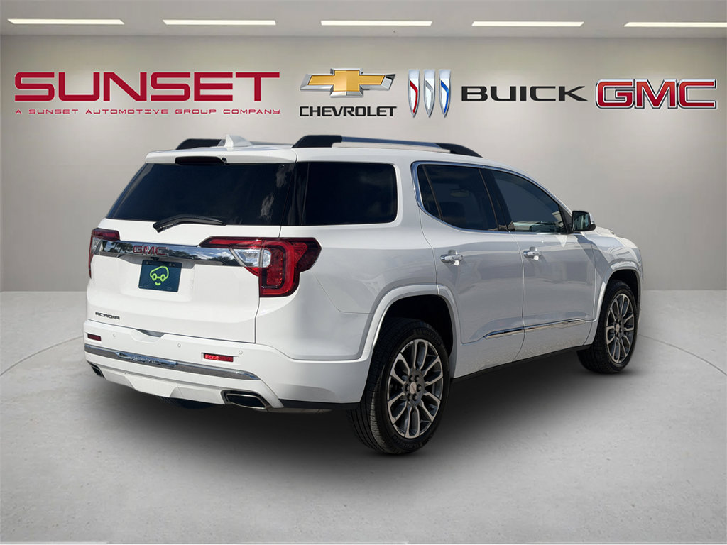 Certified 2023 GMC Acadia Denali w/ Trailering Package FWD image 3