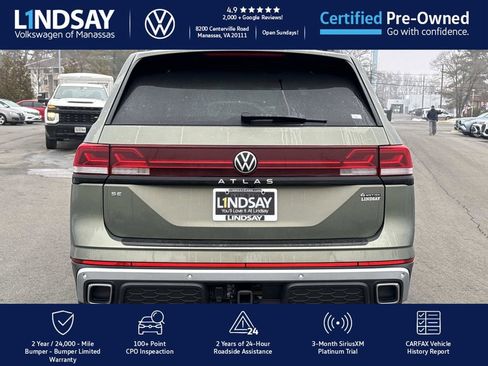 Used 2025 Volkswagen Atlas Peak Edition SE image 4