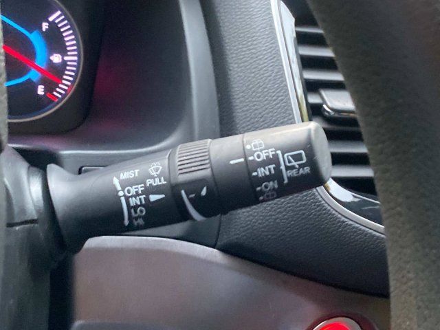 Used 2022 Honda Pilot Sport image 23