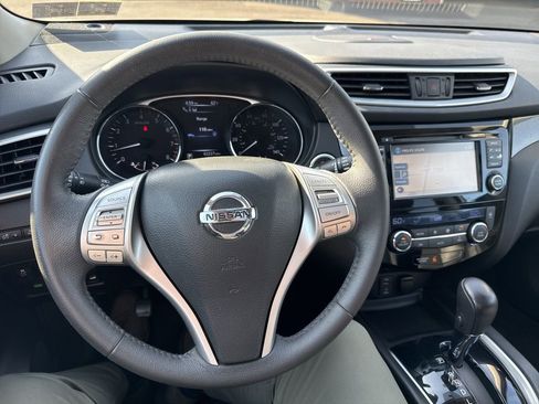 Used 2015 Nissan Rogue SL w/ SL Premium Package AWD/4WD image 18