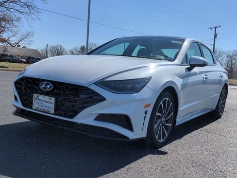 Used 2022 Hyundai Sonata Limited FWD image 7