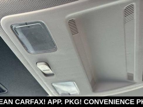 Used 2022 Ford Escape SE w/ SE Sport Appearance Package FWD image 22