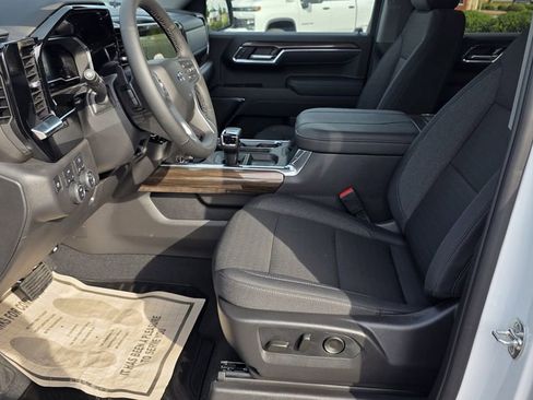 New 2025 Chevrolet Silverado 1500 RST AWD/4WD image 15