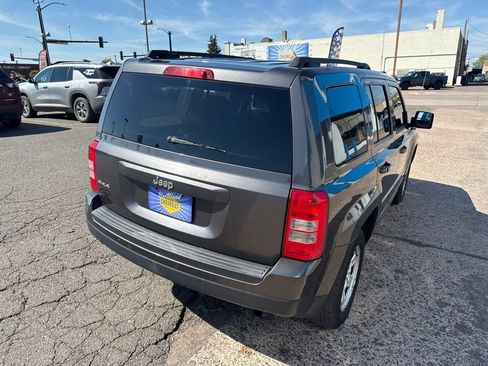 Used 2014 Jeep Patriot Sport w/ Power Value Group AWD/4WD image 12