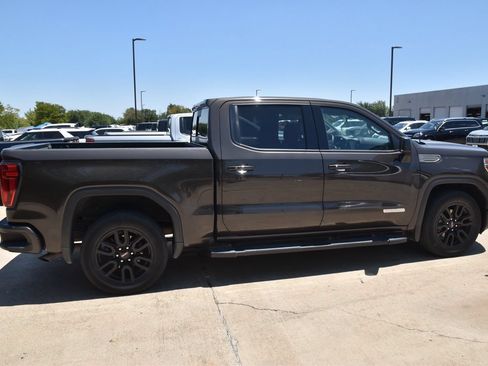 Used 2021 GMC Sierra 1500 Elevation w/ Preferred Package RWD image 6