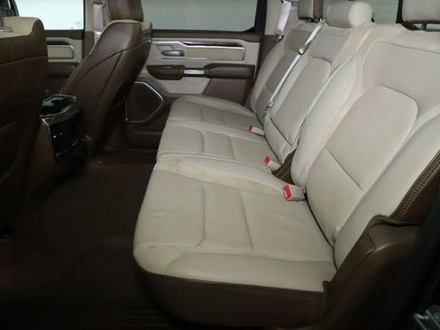 Used 2019 RAM 1500 Laramie image 29