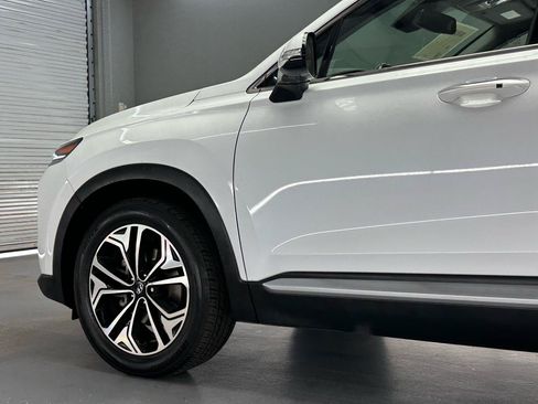 Used 2019 Hyundai Santa Fe Limited FWD image 5