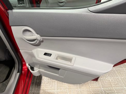 Used 2008 Dodge Avenger SE image 16