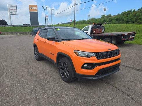 New 2026 Jeep Compass Limited AWD/4WD image 2