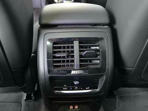 Used 2024 BMW X3 sDrive30i w/ M Sport Package RWD image 10
