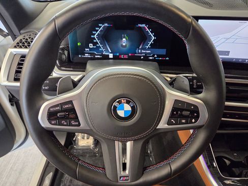 Used 2025 BMW X5 M60i w/ Climate Comfort Package AWD/4WD image 16